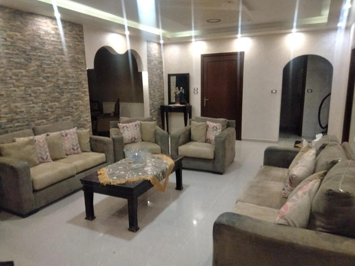 City Center Furnished Apartment Madaba Exterior photo